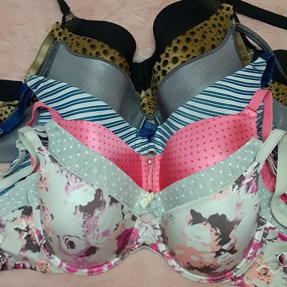 vassarette Other - BUNDLE! 7 Bras All 36C